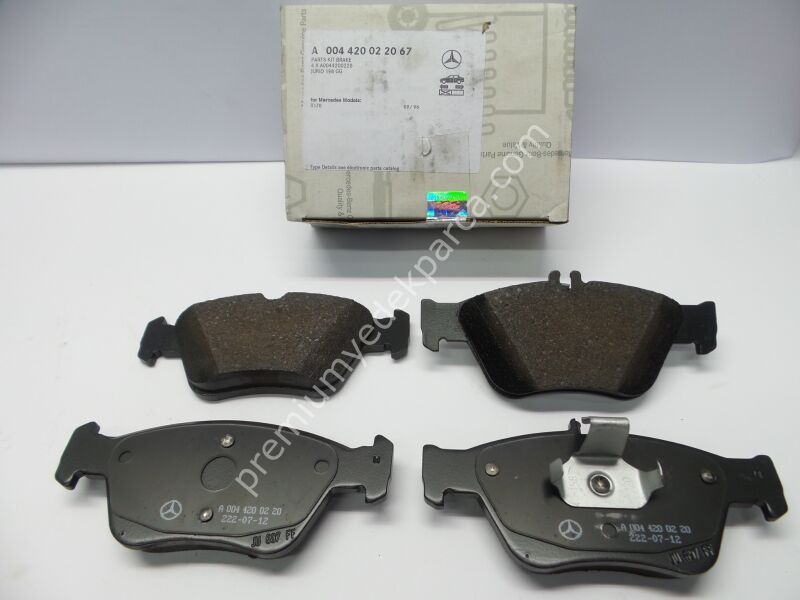 A004420022067 - fren balata seti