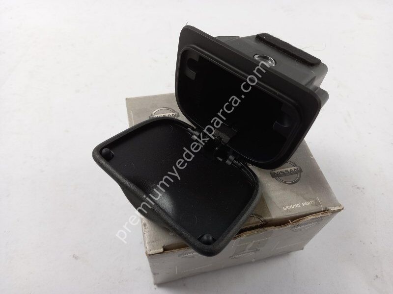 NISSAN 8570550 Küllük