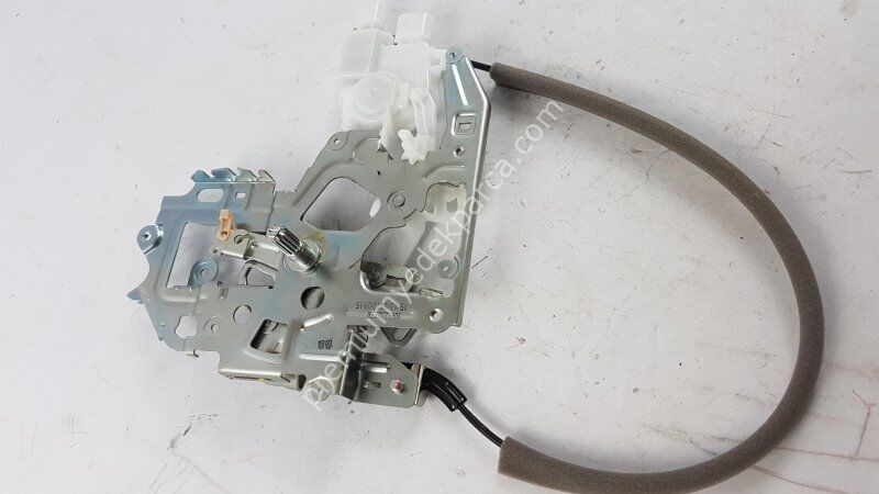 RENAULT 18273990 Bagaj Kapağı Kilidi