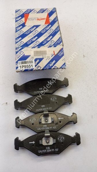 FIAT GROUP 189835 Fren Balata Seti