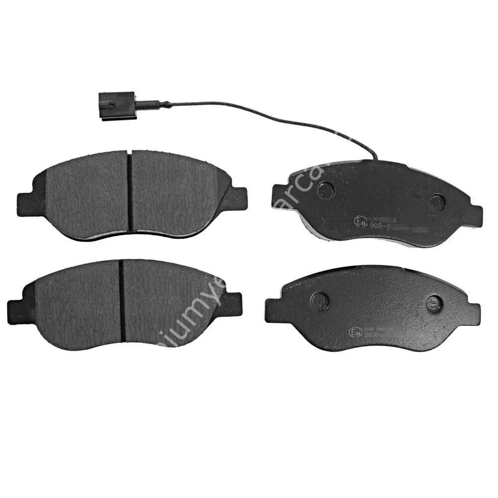 F1F1 6F012 BB MOTOR TAKOZU SAG