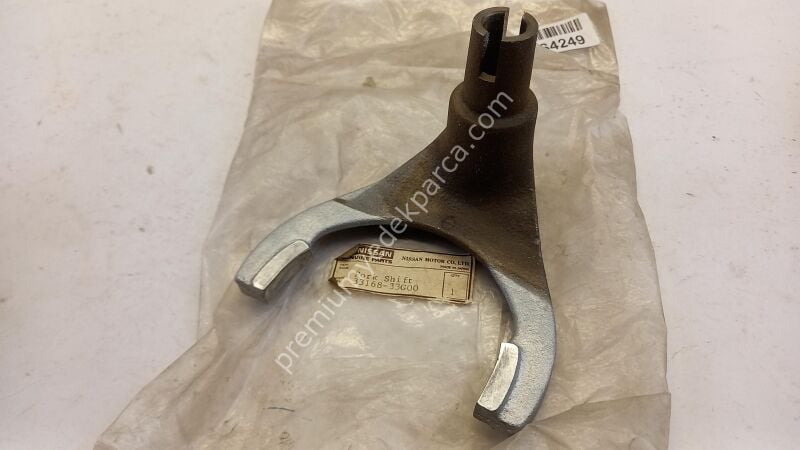 3316833G00 - seçici/vites çatalı