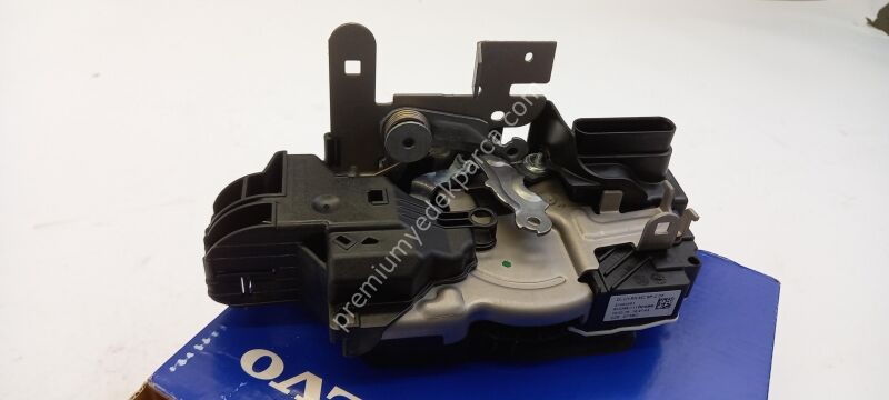 31440393 - kapı kilidi