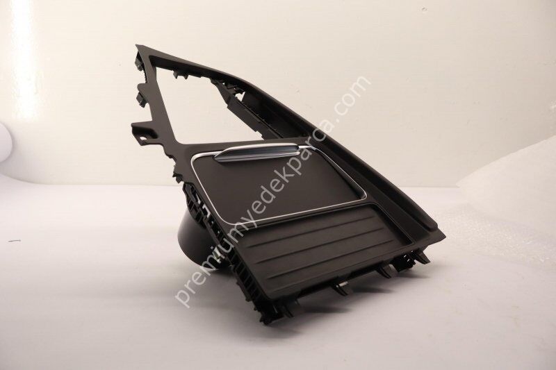 BMW 7522673 Orta Konsol Parçası/Termi