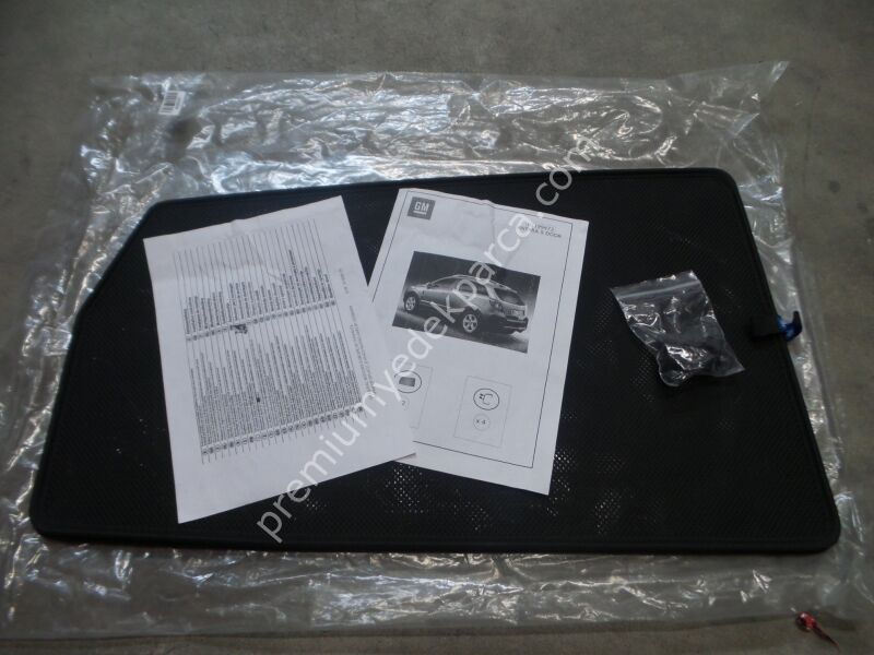 93199473 - güneşlikler