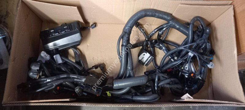 NISSAN 18546044 Kablo Demeti, Motor