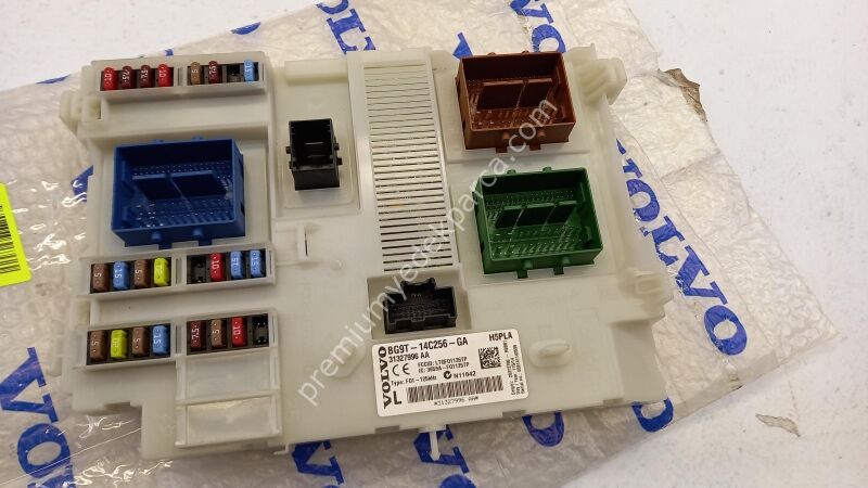 31327994 - sigorta kutusu