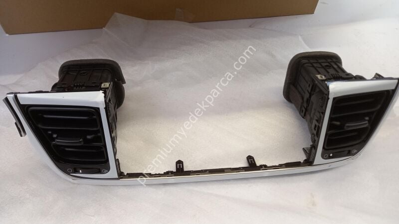 84740H8200WK - hava çıkış nozulu