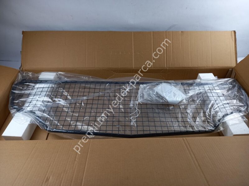 KE9643B53A - ızgara, bagaj bölmesi