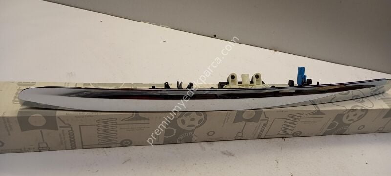 A2467401401647F24 - trim, bagaj bölümü