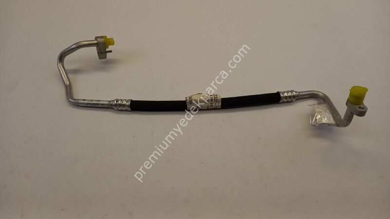 A2468301102 - basınç hattı, klima