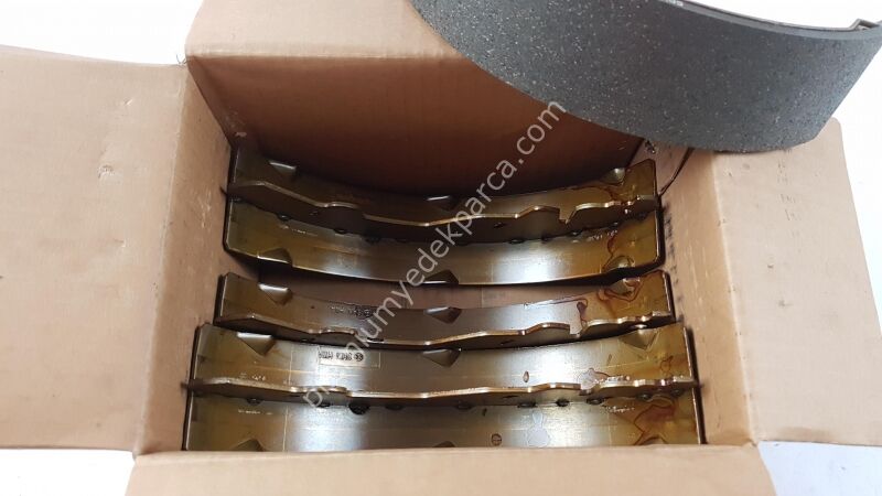 0K0Y12638Z - fren pabuç seti