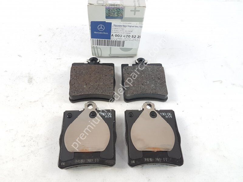 MERCEDES-BENZ 4303343 Fren Balata Seti