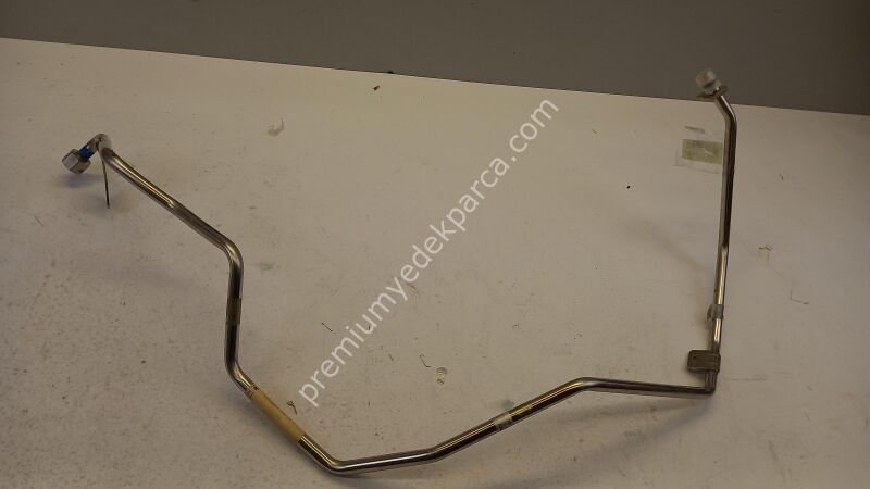 8R0317817AK - yağ hattı