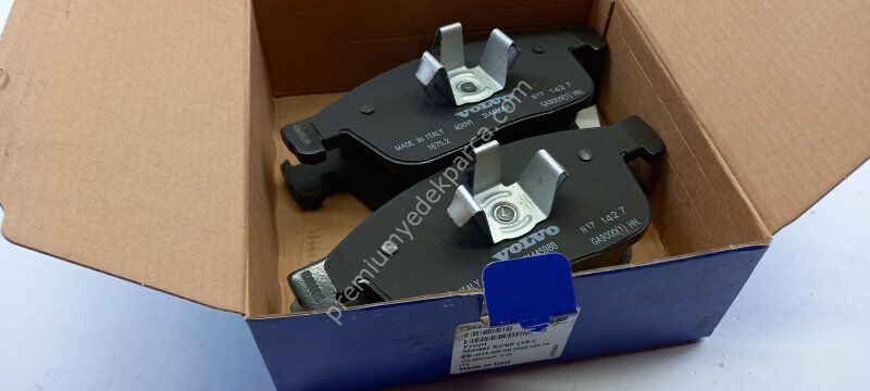 VOLVO 21354245 Fren Balata Seti