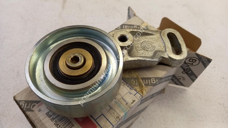 60575631 - kayış gergi/kasnağı