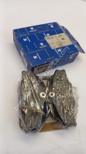 425268 - fren balata seti