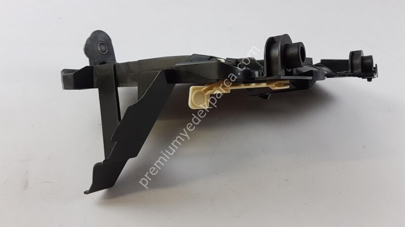 7L6941291 - far braketi