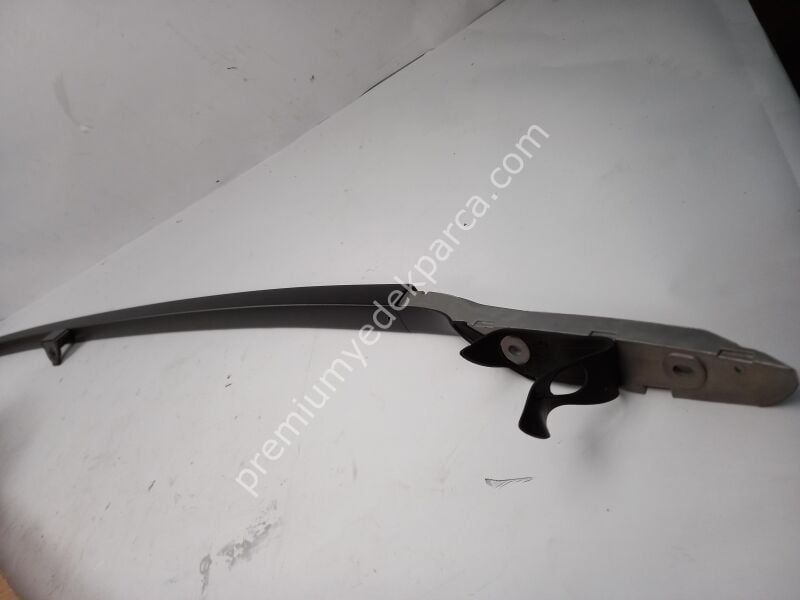 156077773 - kılavuz ray, tavan