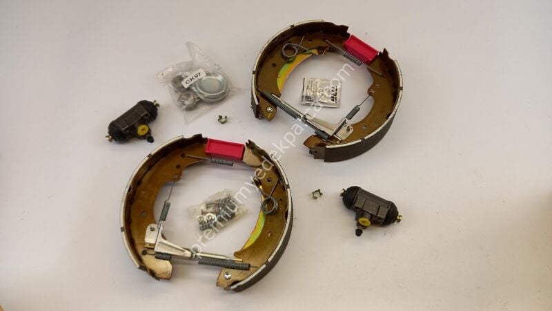 424238 - fren pabucu seti