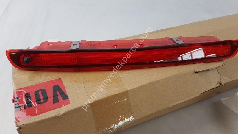 NISSAN 8339513 Yardımcı Stop Lambası