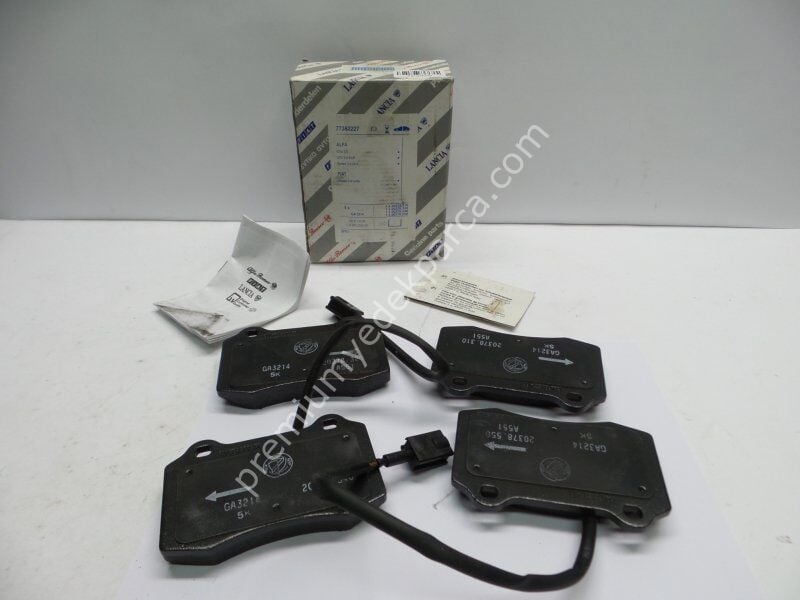 FIAT GROUP 251063 Fren Balata Seti