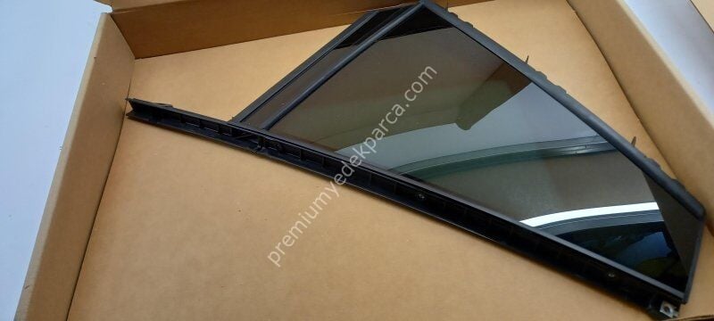 BMW 18052513 Yan Pencere