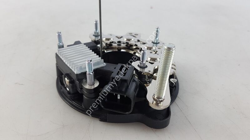 3737027013 - alternatör regülatörü