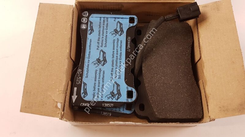 77365266 - fren balata seti