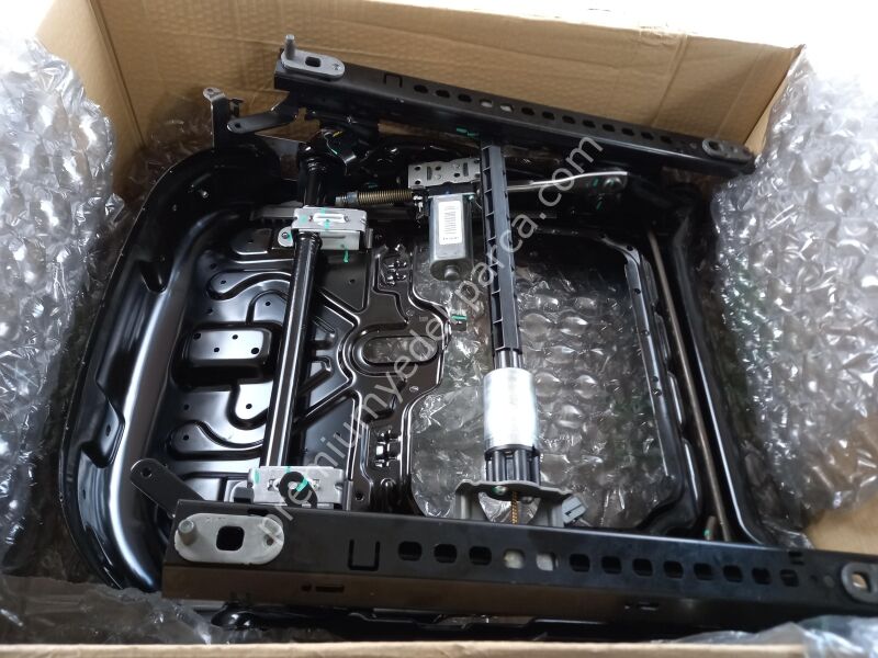 LR026741 - kılavuz ray ve ayarlayıcı, koltuk