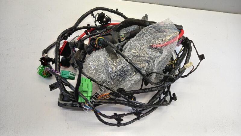 T2R3746 - kablo demeti