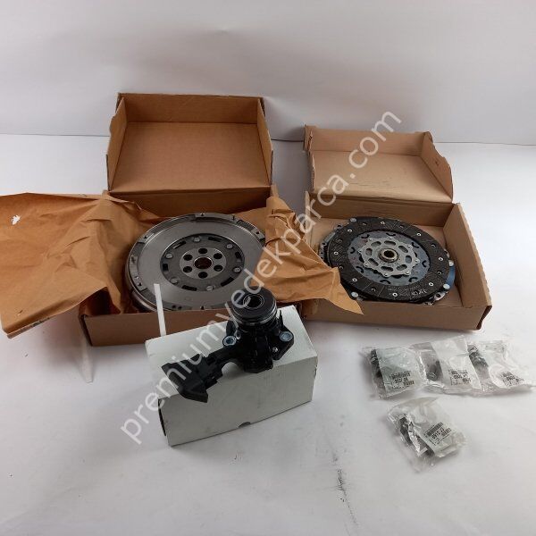 PEUGEOT/CITROEN 18544980 Volanlı Debriyaj Takımı