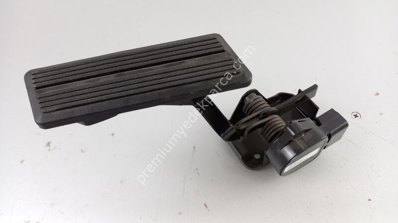 K04612742 - gaz pedalı