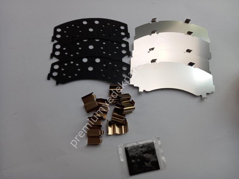 MAZDA 10722320 Fren Balata Seti