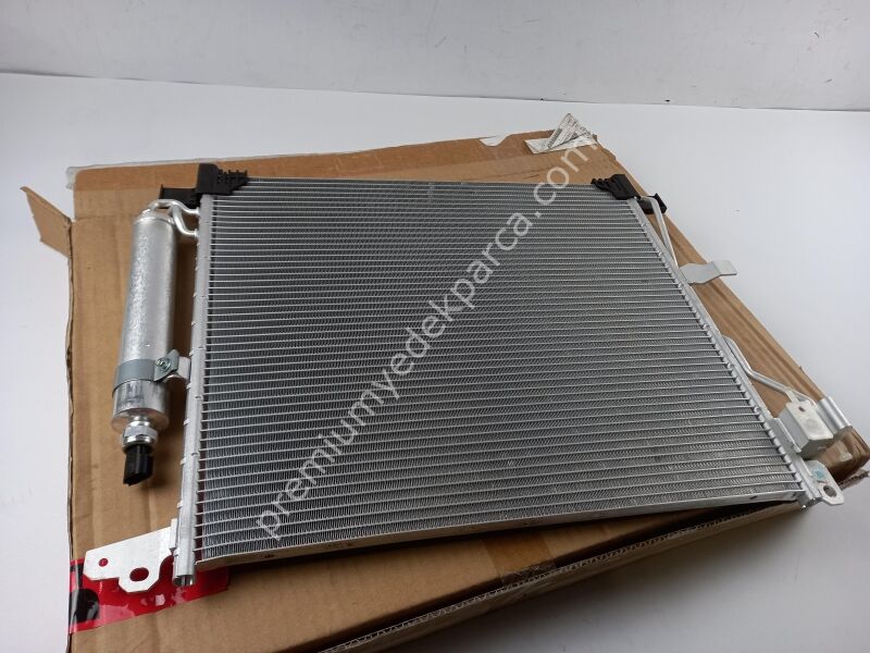 921001FE0B - kondenser, klima