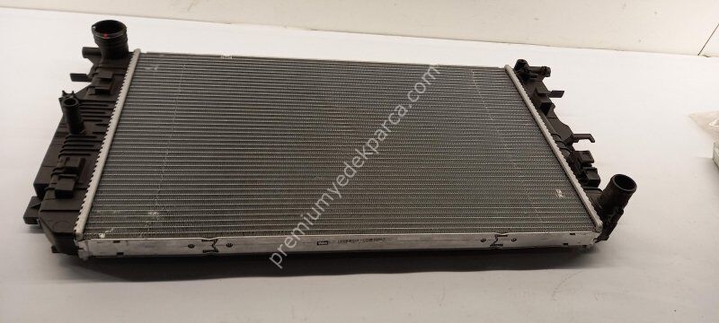 VAG 367630 Radyatör, Motor Soğutma