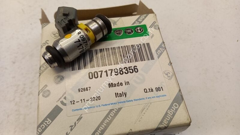 71798356 - enjektör