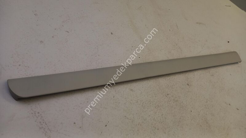 8D0853969AGRU - trim/koruyucu şerit, kapı