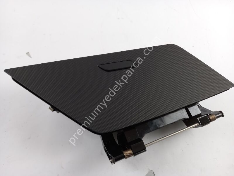 5NB857922B81U - torpido kutusu