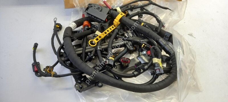 3666055P00000 - kablo demeti