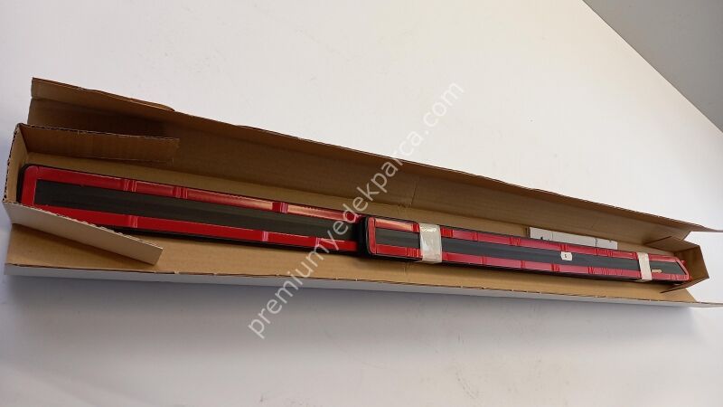 9999Z057102 - trim/koruyucu şerit seti, kapı