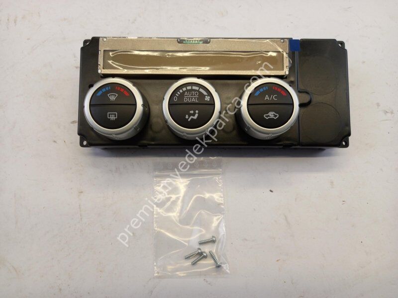 NISSAN 8334171 Kontrol Elemanı, Isıtma/Havalandırma
